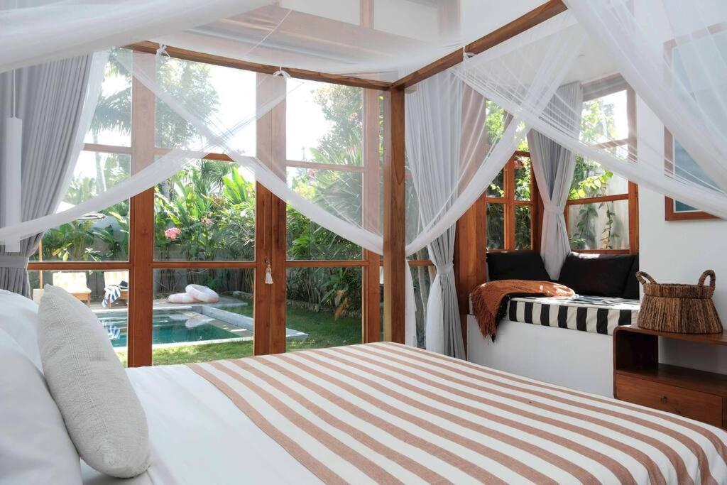 Loop 2 Villa *